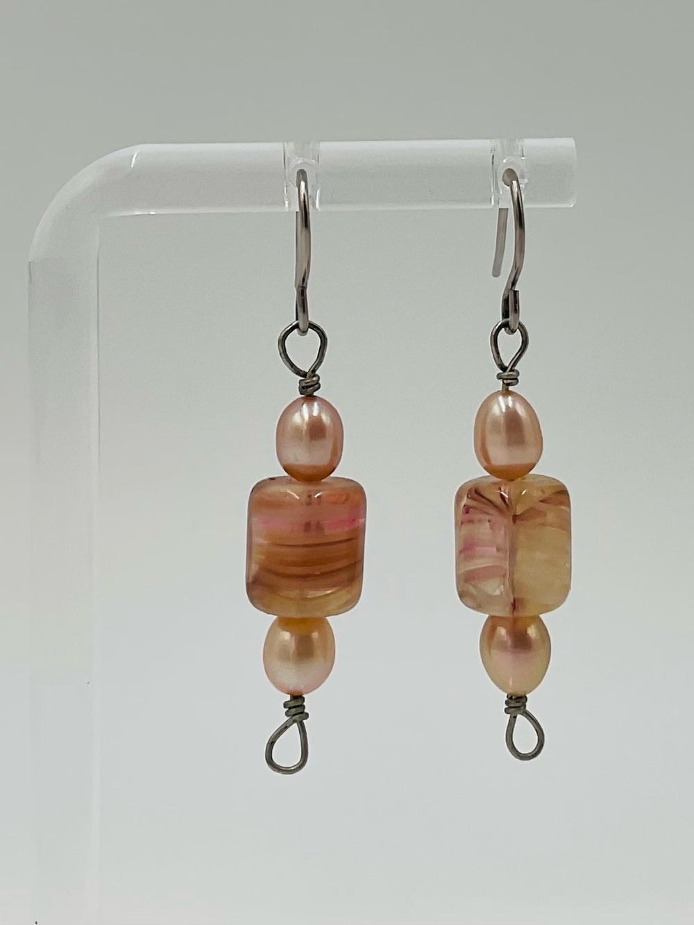 Handmade Polished Agate and Freshwater Pearl Dangle Earrings